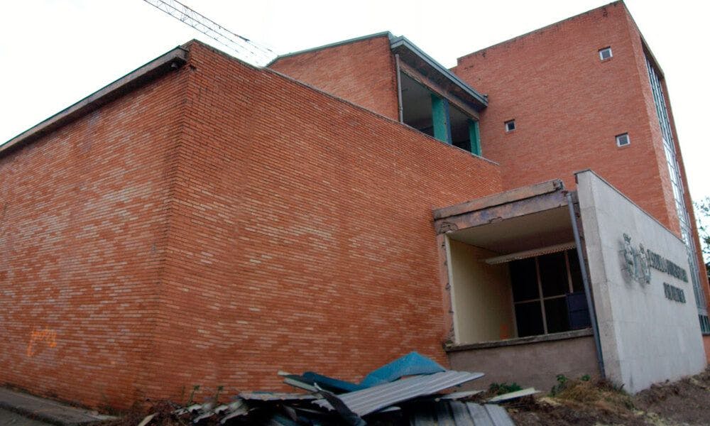 Reparación edificio de la Universidad 05