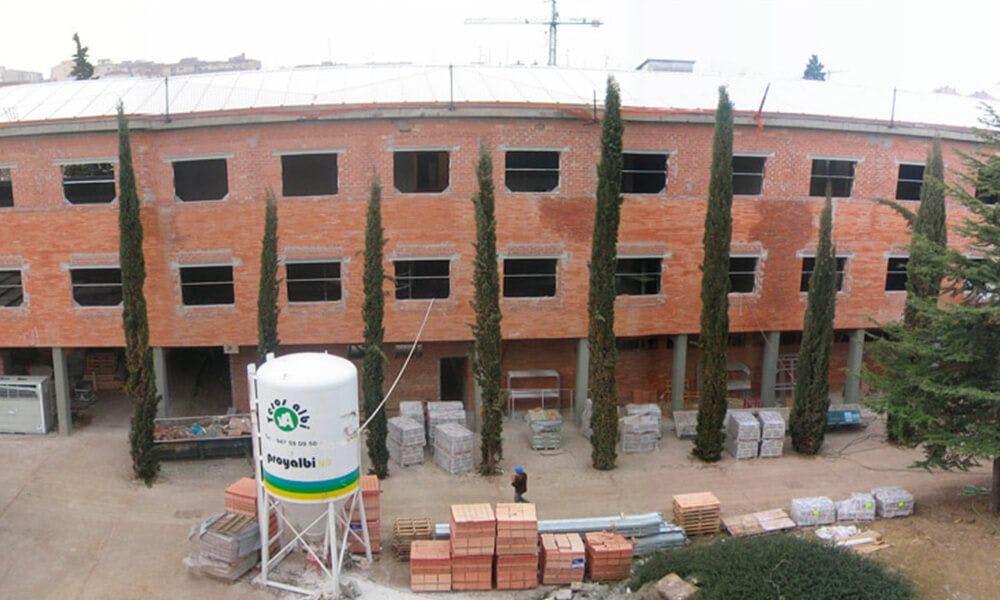 Reparación edificio de la Universidad 06